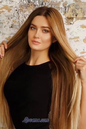 172854 - Alena Age: 33 - Ukraine