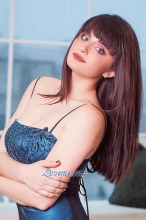 178542 - Liliya Age: 28 - Ukraine