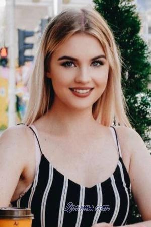 211960 - Alina Age: 23 - Poland