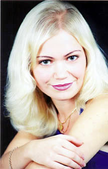 Olga from Zhmerinka, Ukraine - she is a foreign woman using social dating service to find her ideal man Olga from Zhmerinka, Ukraine