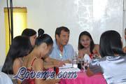 young-filipino-women-015